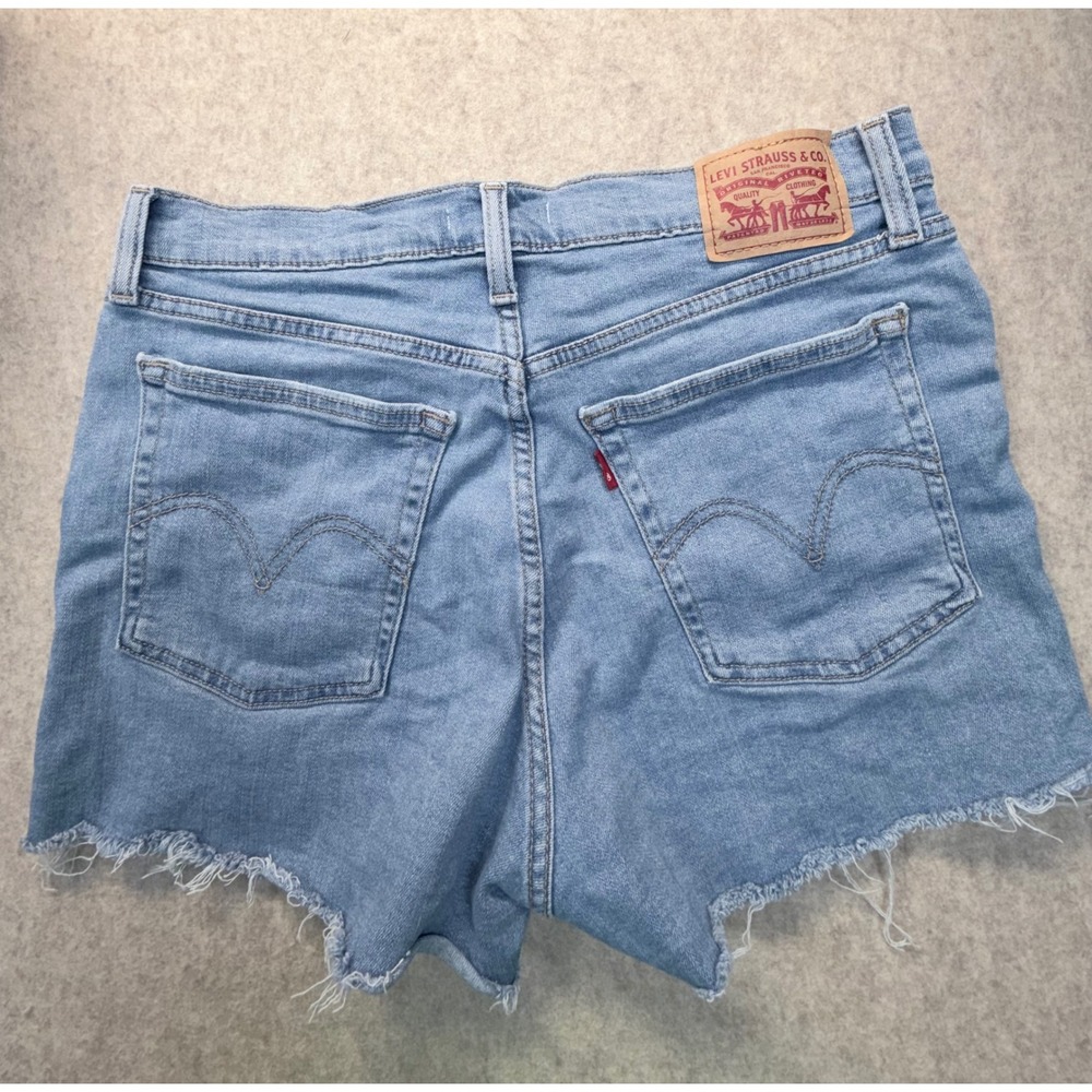 Levi's High Rise Shorts Women 31 Denim Cut Off Frayed Hem Stretch Distressed - Picture 2 of 10